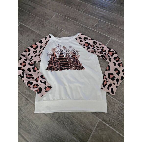 Women's Graphic Long Sleeve Animal Print Christmas Tree Holiday Crew Neck Top Wh - Picture 1 of 6